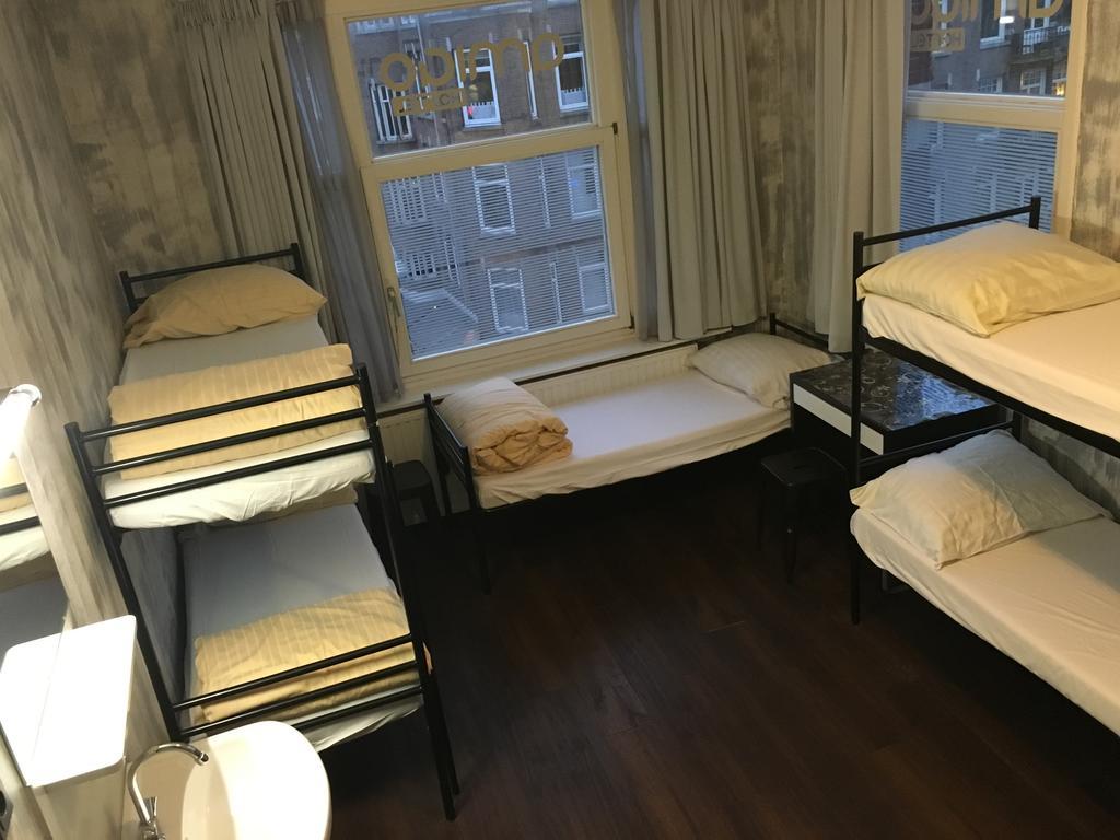 ホテル アミーゴ バジェット ホステル アムステルダム エクステリア 写真